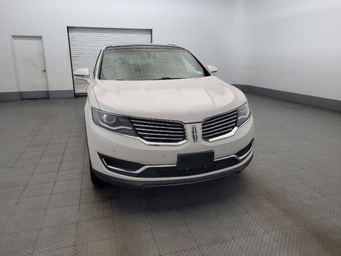 Used 2017 Lincoln MKX Reserve w/ Driver Assistance Package image 14