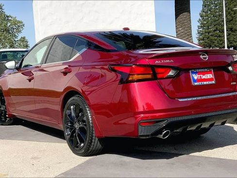 Used 2023 Nissan Altima 2.5 SR w/ SR Premium Package AWD/4WD image 12