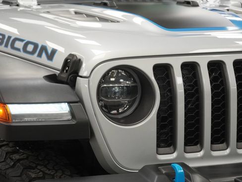 Used 2022 Jeep Wrangler Unlimited Rubicon 4xe w/ Cold Weather Group image 7