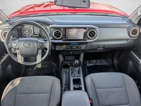 Used 2022 Toyota Tacoma SR5 w/ Technology Package RWD image 15