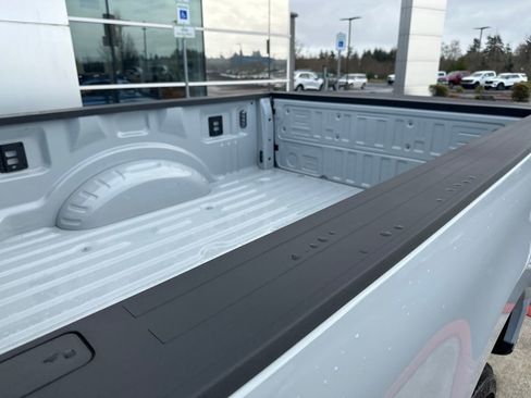 Used 2025 Ford F350 Lariat w/ Camper Package image 22