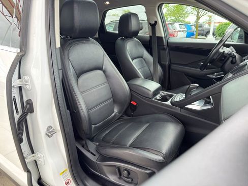 Used 2020 Jaguar E-PACE SE AWD/4WD image 41