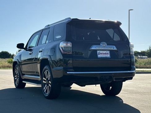 Used 2016 Toyota 4Runner Limited AWD/4WD image 7