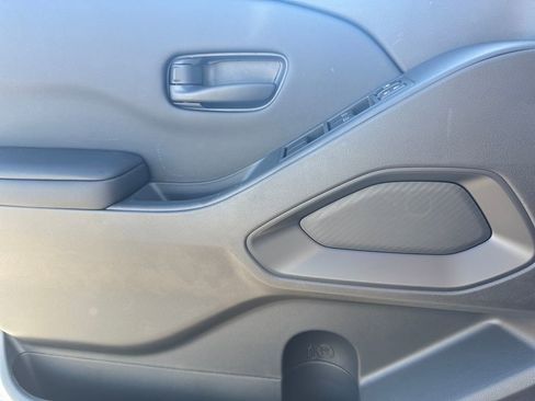 New 2026 Nissan Frontier S image 16