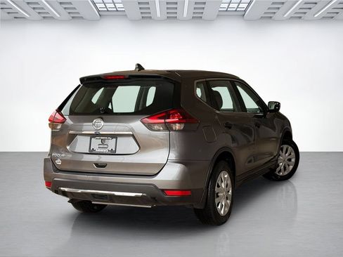 Used 2018 Nissan Rogue S FWD image 10