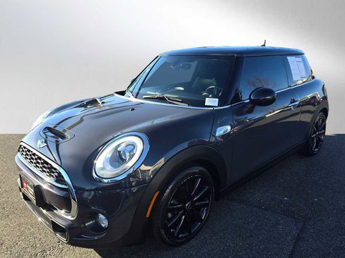 Used 2018 MINI Cooper S image 7
