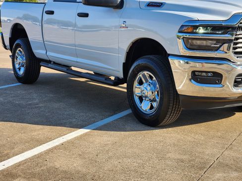 New 2026 RAM 2500 Tradesman AWD/4WD image 10