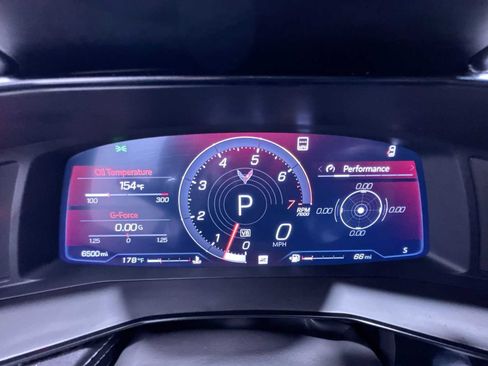 Used 2021 Chevrolet Corvette Stingray Preferred Cpe w/ Z51 Performance Package RWD image 22