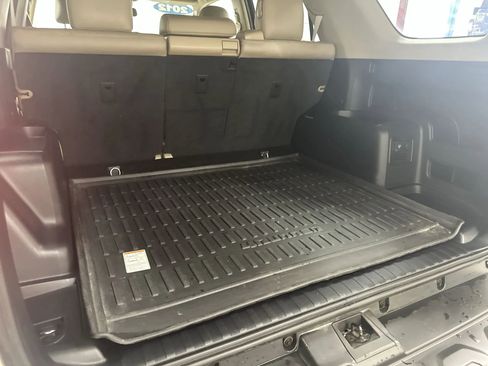 Used 2012 Toyota 4Runner SR5 image 27