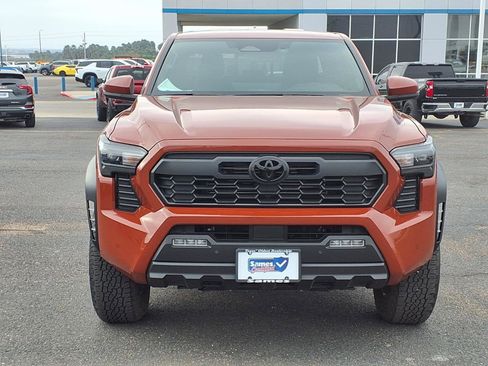 Used 2025 Toyota Tacoma TRD Off-Road w/ TRD Off Road Upgrade Package image 28