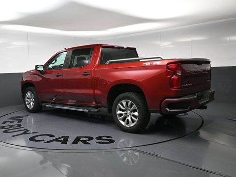 Used 2019 Chevrolet Silverado 1500 Custom w/ Custom Value Package AWD/4WD image 19