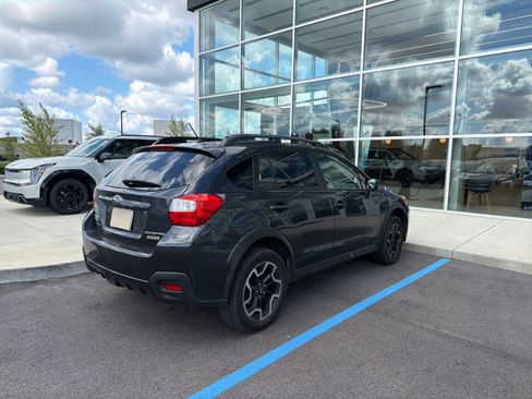Used 2016 Subaru Crosstrek 2.0i AWD/4WD image 4