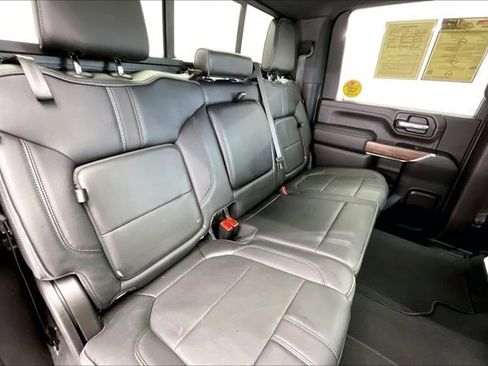 Used 2023 Chevrolet Silverado 2500 High Country w/ LPO, Hitch Package image 18