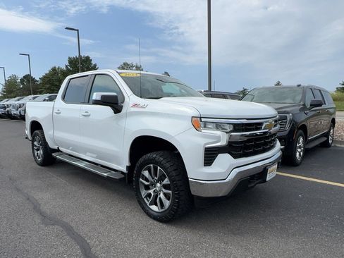 Certified 2024 Chevrolet Silverado 1500 LT AWD/4WD image 2