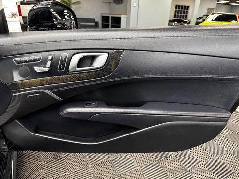 Used 2018 Mercedes-Benz SL 450 image 67