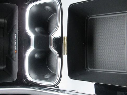 New 2026 Chevrolet Traverse LT w/ Sun and Wheel Package AWD/4WD image 28