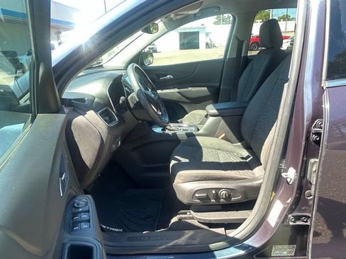Used 2018 Chevrolet Equinox LT FWD image 13