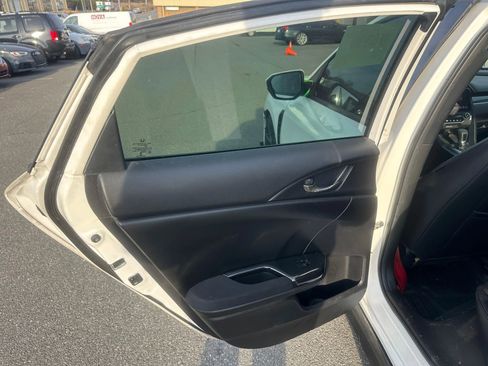 Used 2017 Honda Civic LX image 25