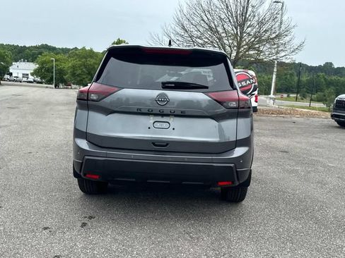 New 2026 Nissan Rogue Dark Armor FWD image 5