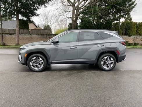 New 2026 Hyundai Tucson SEL image 2