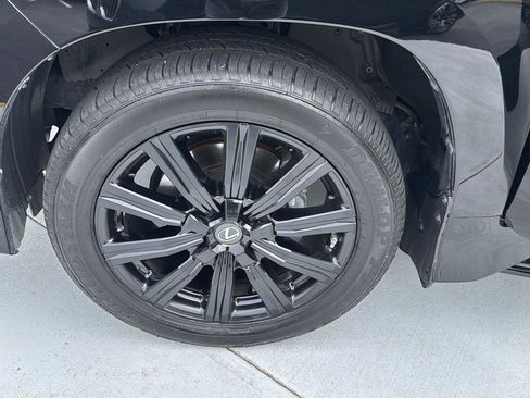 Used 2019 Lexus LX 570 4WD image 33