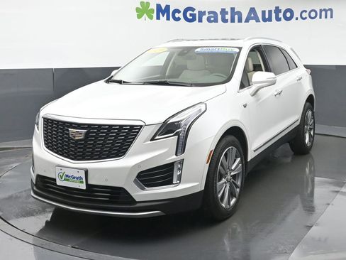 Used 2020 Cadillac XT5 Premium Luxury image 16
