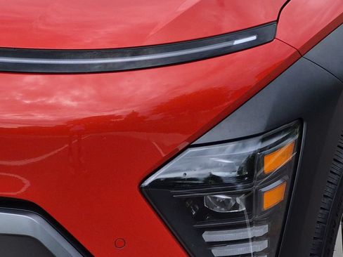 Certified 2024 Hyundai Kona Limited AWD/4WD image 9