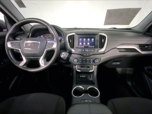 Used 2024 GMC Terrain SLE FWD image 15