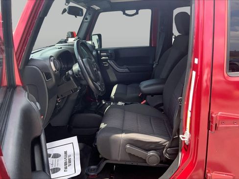 Used 2012 Jeep Wrangler Unlimited Sport AWD/4WD image 7