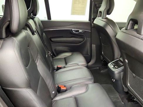 Used 2020 Volvo XC90 T6 Momentum w/ Protection Package Premier AWD/4WD image 24