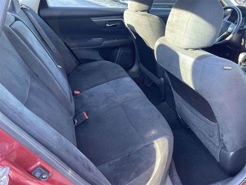 Used 2015 Nissan Altima 2.5 S image 22