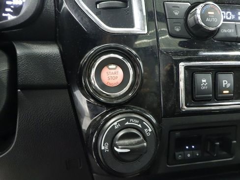 Used 2024 Nissan Titan Platinum Reserve w/ Moonroof Package AWD/4WD image 37