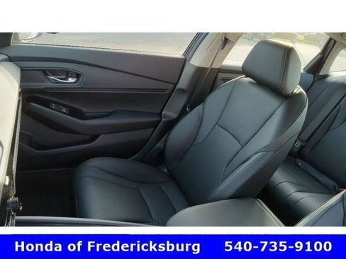 Used 2025 Honda Accord Touring image 29