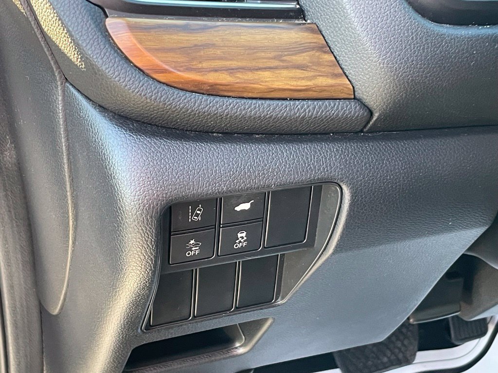 Used 2018 Honda CR-V EX-L image 12
