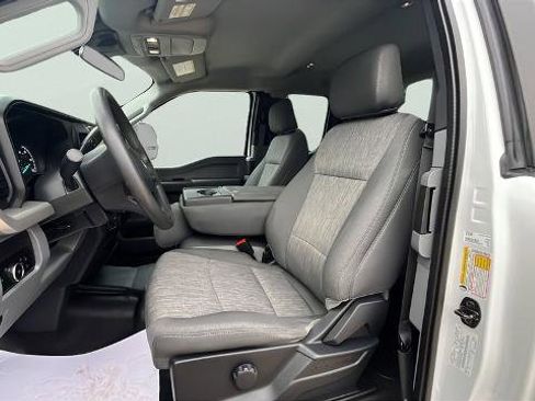 Certified 2023 Ford F250 XL w/ XL Chrome Package image 15