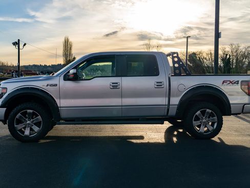 Used 2014 Ford F150 FX4 w/ Equipment Group 402A Luxury image 13