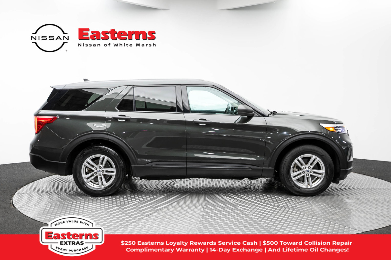 Used 2022 Ford Explorer 2WD image 4