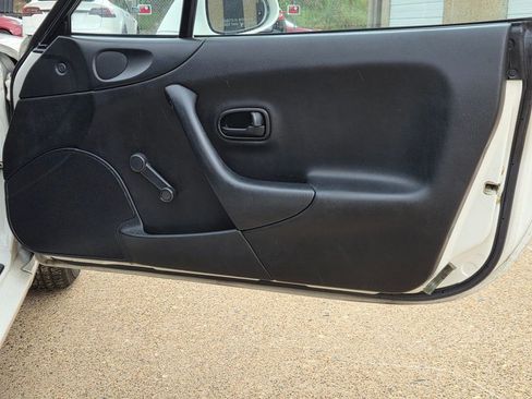 Used 1999 MAZDA MX-5 Miata image 47