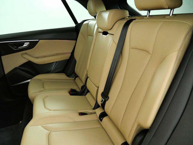 Used 2023 Audi Q8 Premium Plus w/ Premium Plus Package AWD/4WD image 25