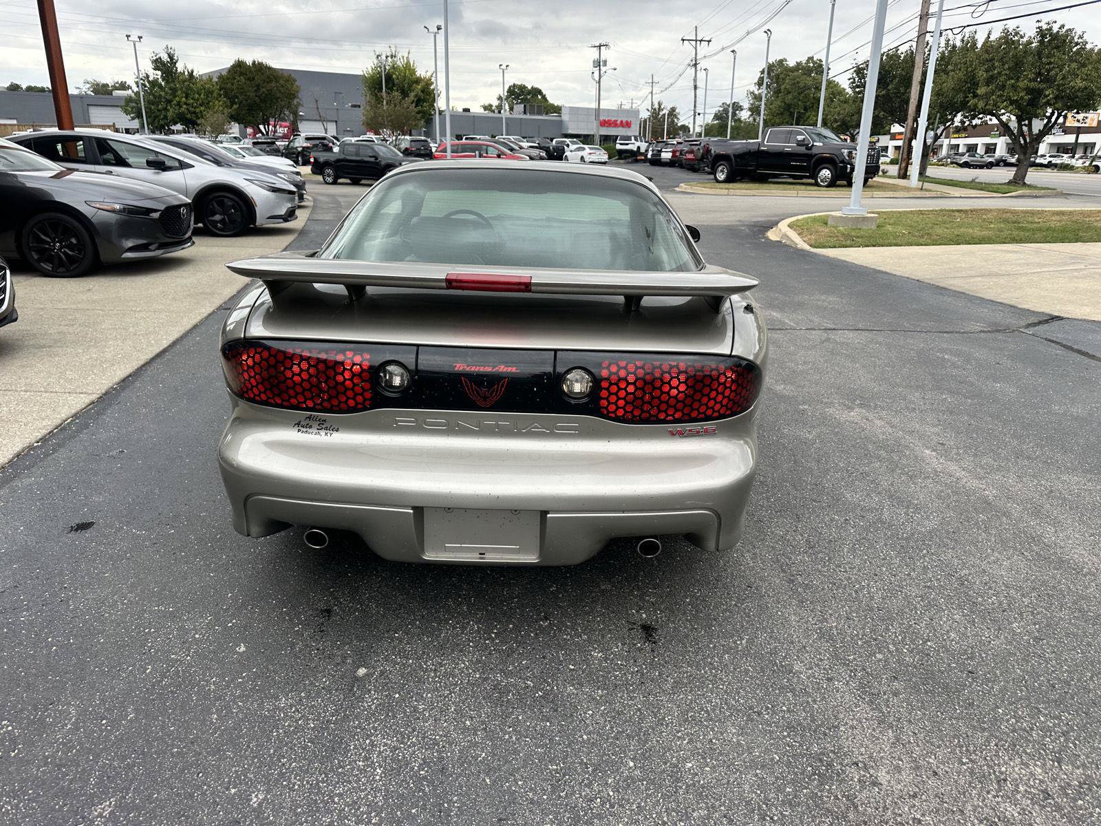 Used 2002 Pontiac Firebird Trans Am w/ SLP Firehawk Pkg RWD image 4