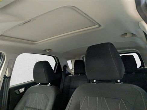 Used 2022 Ford EcoSport SE w/ SE Convenience Package image 19