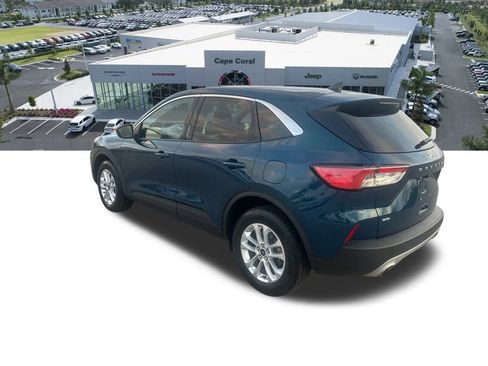 Used 2020 Ford Escape SE image 8