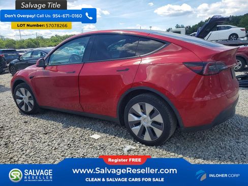 Used 2023 Tesla Model Y AWD image 3