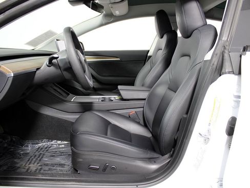 Used 2023 Tesla Model 3 Standard Range image 23