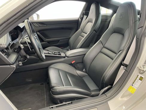 Certified 2024 Porsche 911 Carrera GTS w/ Premium Package RWD image 5
