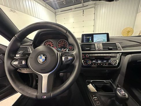Used 2020 BMW 440i xDrive Coupe w/ M Sport Package AWD/4WD image 35