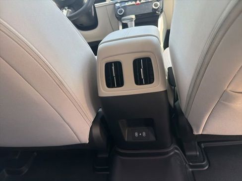 Used 2026 Hyundai Tucson SEL FWD image 19