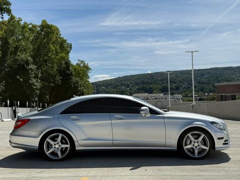 Used 2014 Mercedes-Benz CLS 550 w/ Premium 1 Package image 6