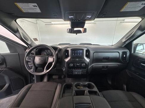 Used 2024 Chevrolet Silverado 1500 Custom Trail Boss w/ LPO, Dark Essentials Package AWD/4WD image 19