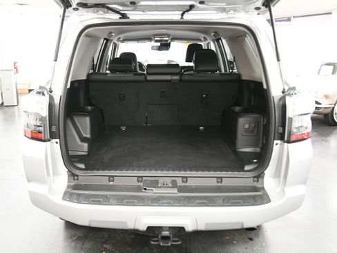 Certified 2024 Toyota 4Runner SR5 Premium image 22